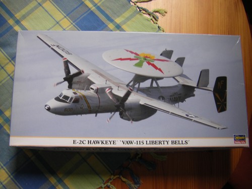 Hasegawa e 2c hawkeye - 1:72,