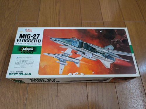 Hasegawa mig flagger 1 - 27,